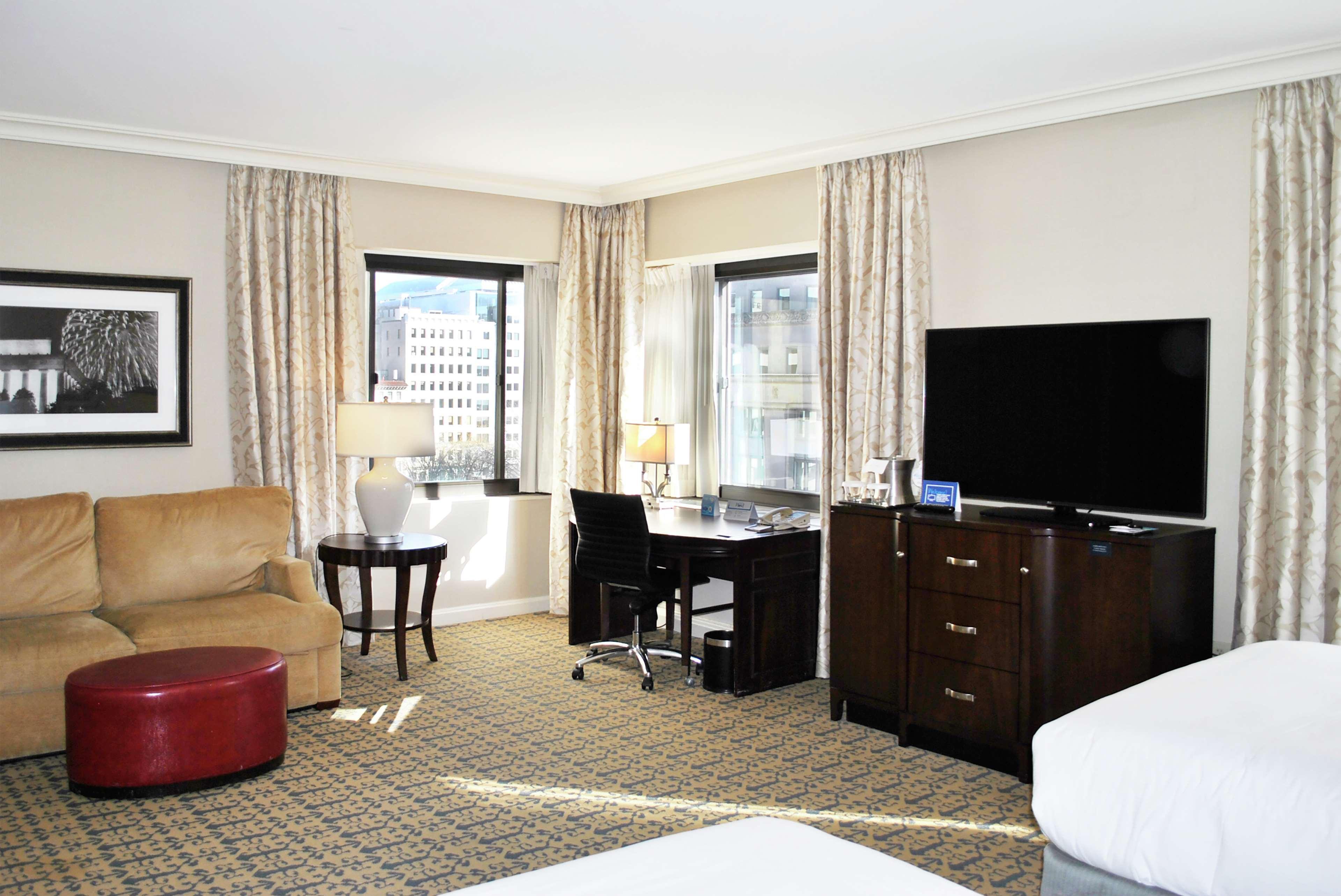 Hotel Capital Hilton Washington Exteriér fotografie